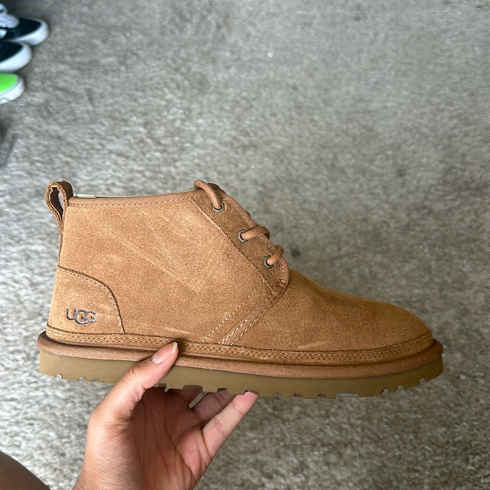 M UGG Neumel